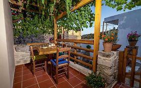 Aristidis'S Plouti Moires
